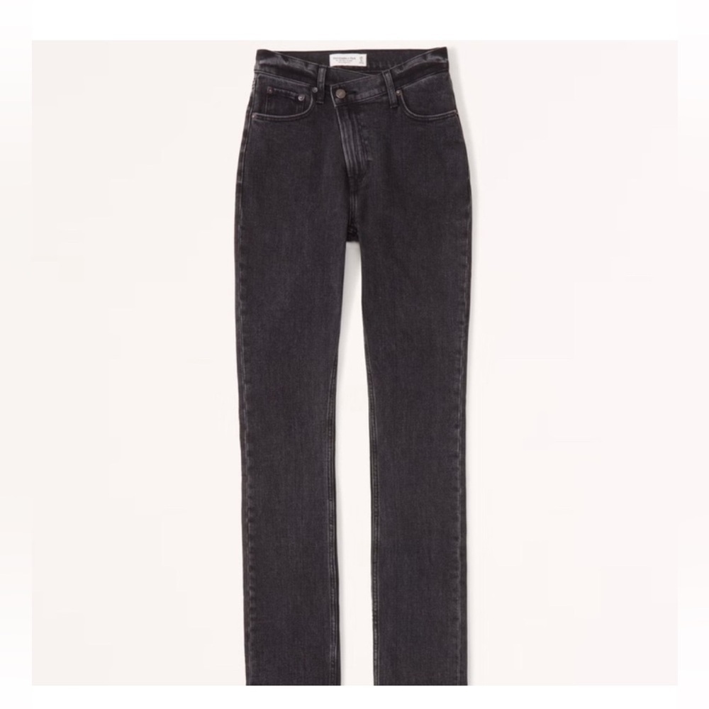 Abercrombie & Fitch the 90s Slim Straight Ultra High Rise Black Jeans